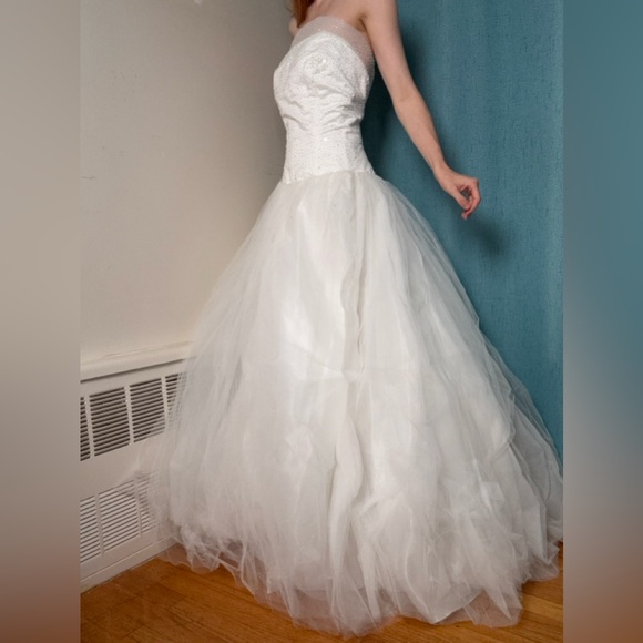 Vintage Mori Lee Wedding Gown — dreamy, romantic, and timeless. - Picture 2 of 5
